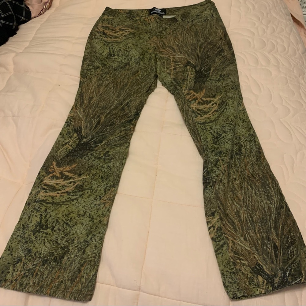 MOSSY OAK size 10 camo print pants